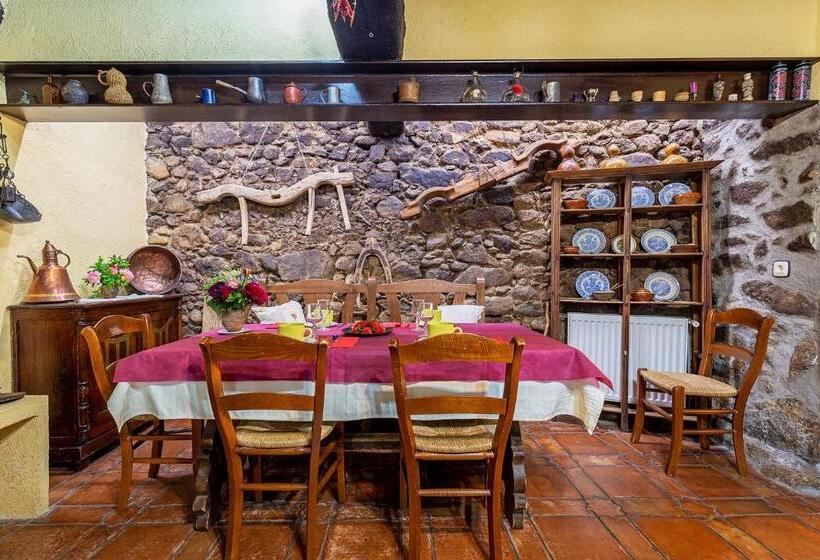 호스텔 Antigua Posada, Valle Del Jerte