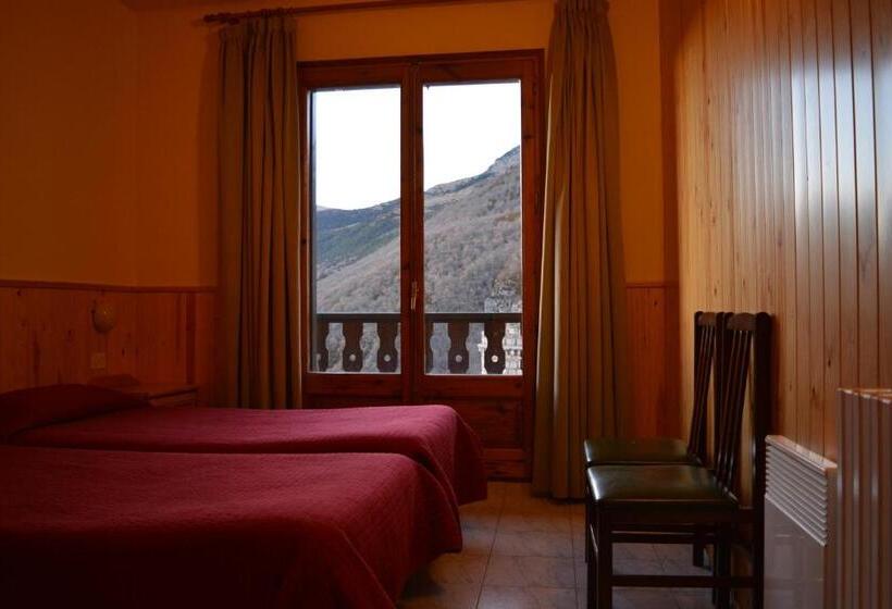 旅馆 Hostal La Neu