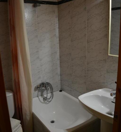 旅馆 Hostal La Neu