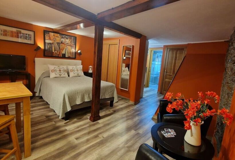 Apartamentos La Casa Del Pintor
