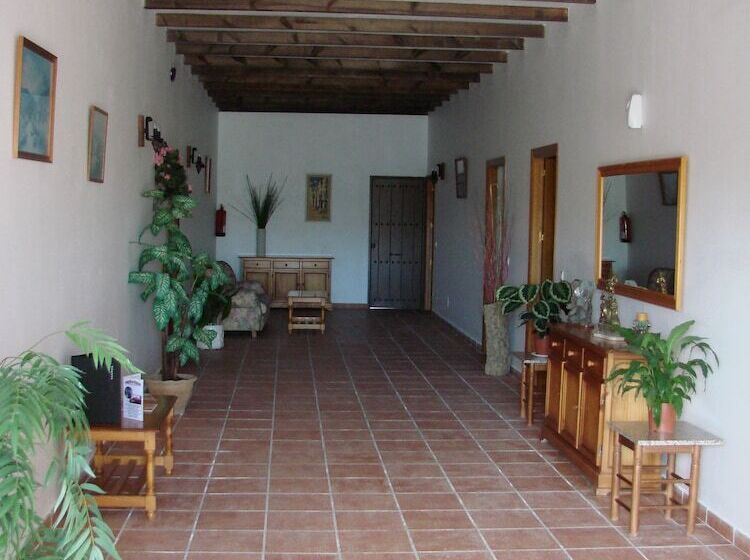 פנסיון Hostal Breñaverde