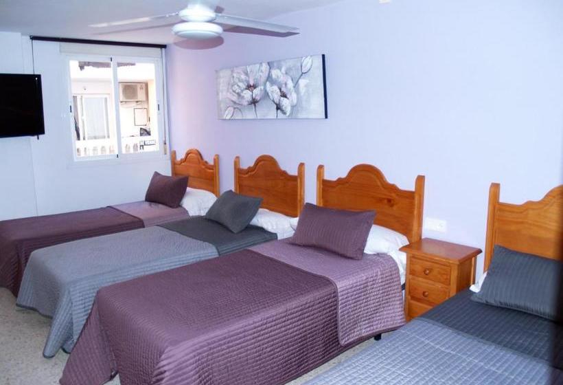 بنسيون Hostal Gonzalez