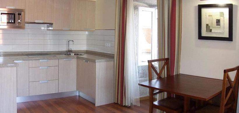 پانسیون Aparthotel O Novo Cabalo Furado