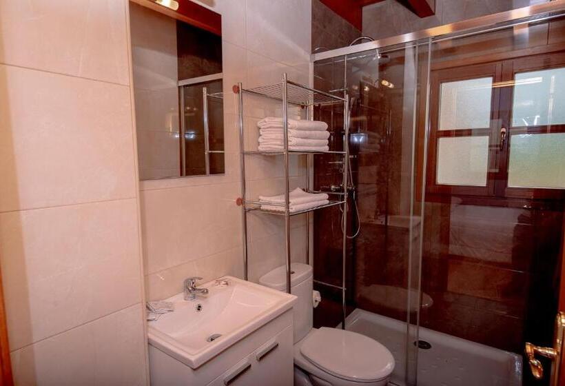 بنسيون Casa Mariví