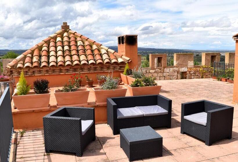 پانسیون Castillo De Grisel