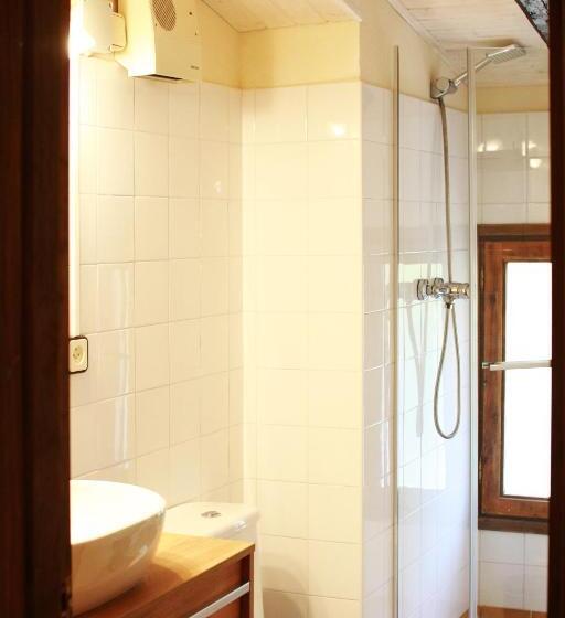 بنسيون El Celler De La Guàrdia