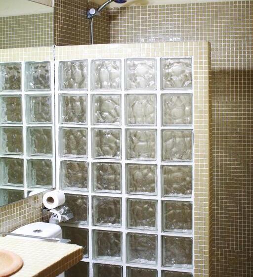 بنسيون El Celler De La Guàrdia