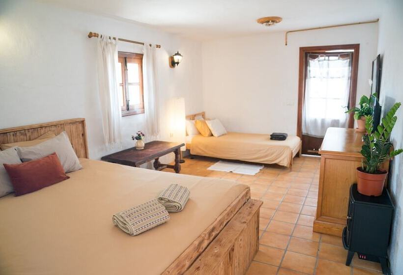 膳宿费 El Cerro De La Luna