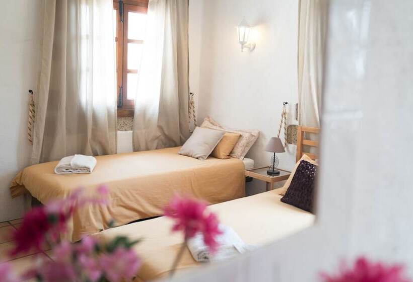 膳宿费 El Cerro De La Luna