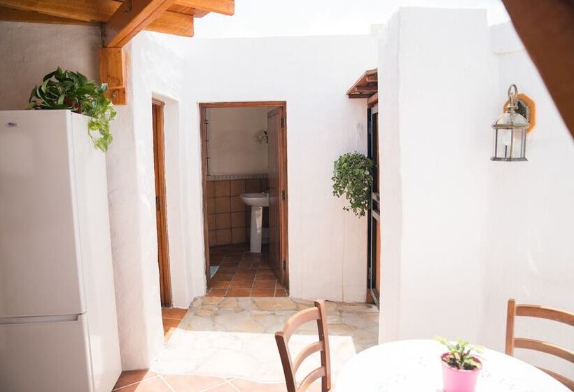 膳宿费 El Cerro De La Luna