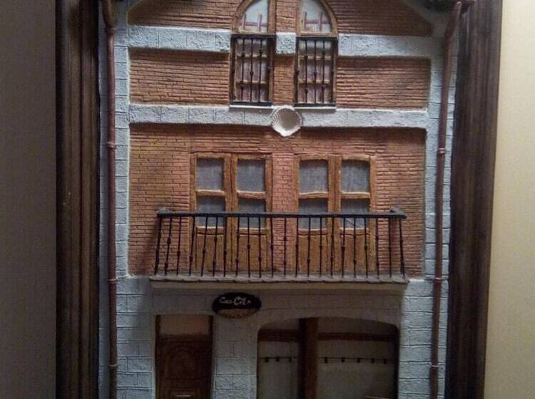펜션 Hostal Catalina De Austria