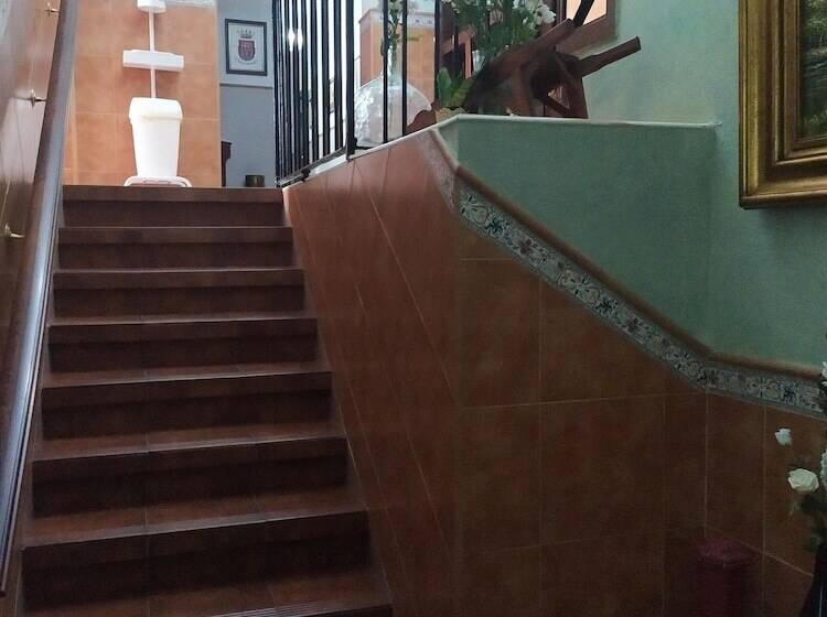 پانسیون Hostal Andalucia De Arcos