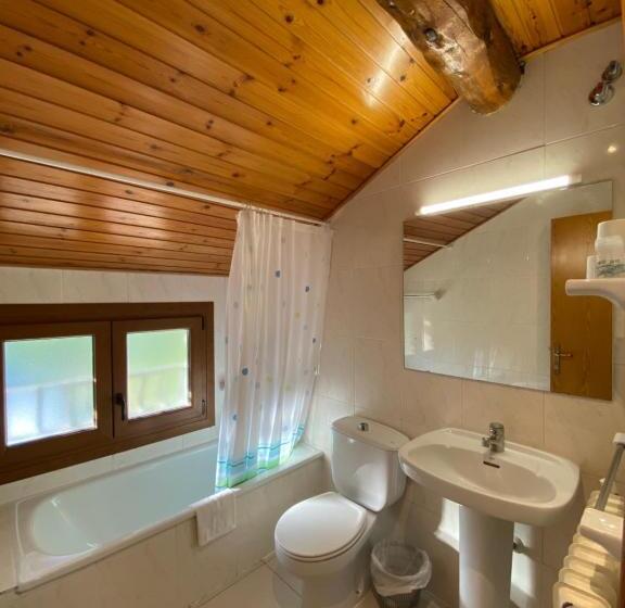 پانسیون Hostal Can Josep