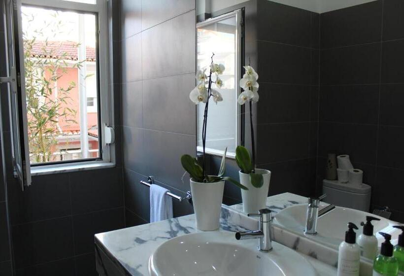 پانسیون The Sky Lofts Lisbon Guesthouse