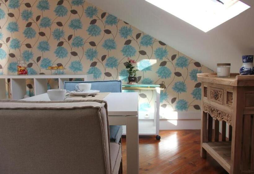 پانسیون The Sky Lofts Lisbon Guesthouse