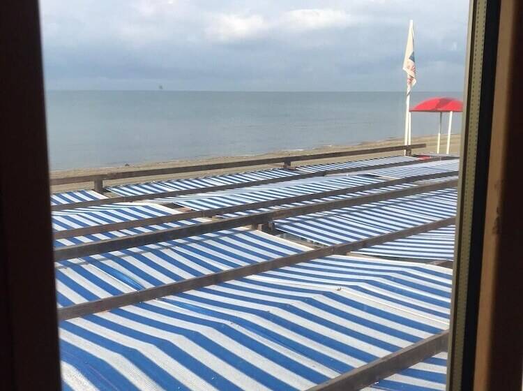 فندق صغير La Veranda