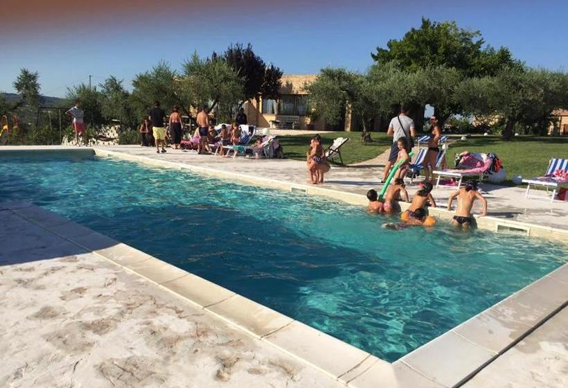 בית מלון כפרי Agriturismo Piccolo Albero