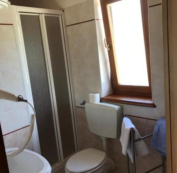 פנסיון Nei Et Soleil