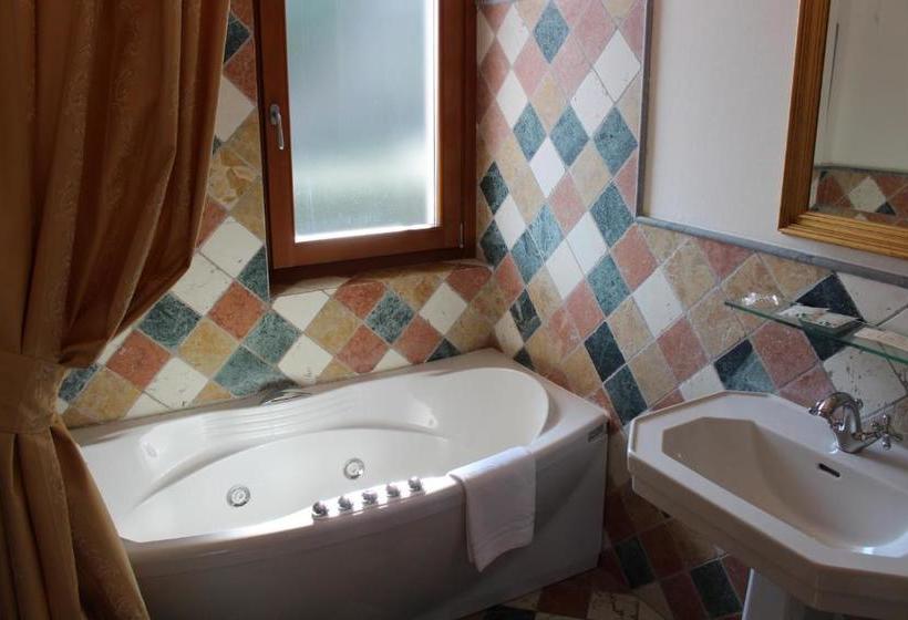 پانسیون Villa Elite Resort