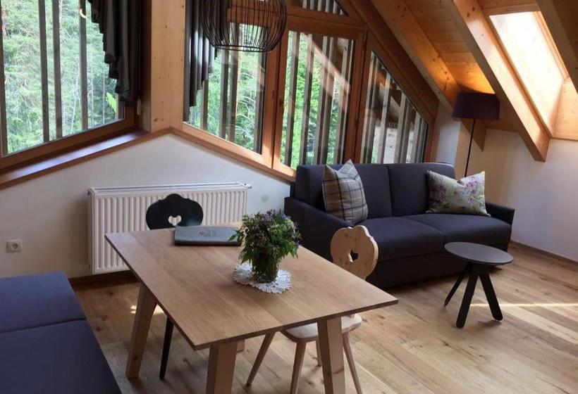 فندق Natura Boutique Chalet Wellness Spa