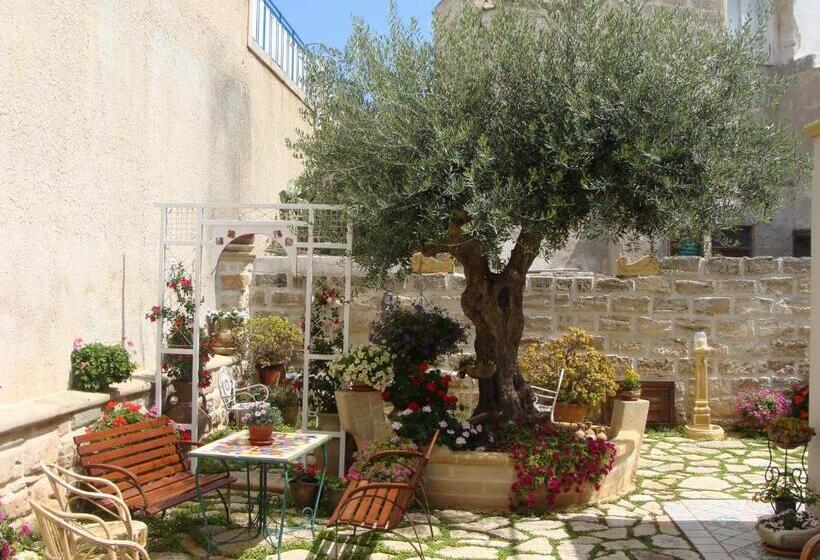 پانسیون Guest House Al Gattopardo