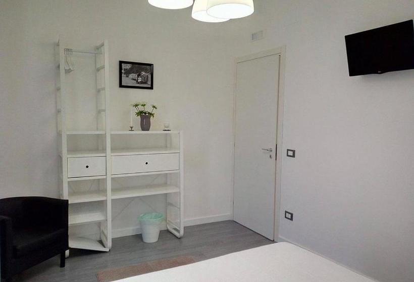 پانسیون L Afs