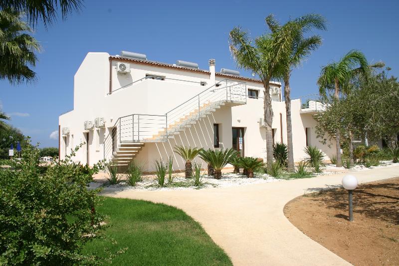 پانسیون Oasi Guzzetta Hotel&case Vacanze