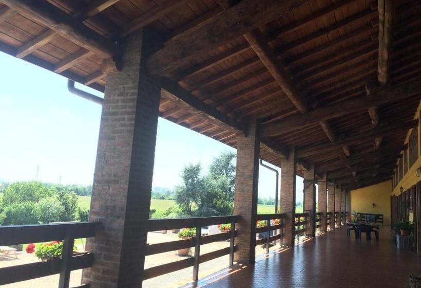 فندق Agriturismo Bassanella