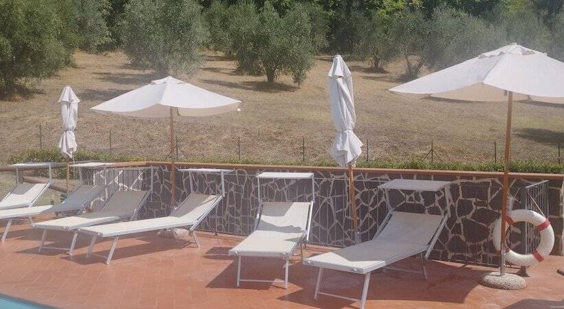 فندق Borgo Macereto