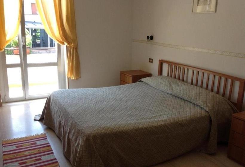 هاستل Locanda Ermes