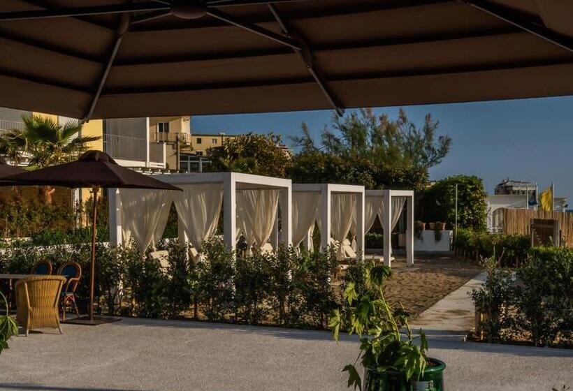 Ancora Resort