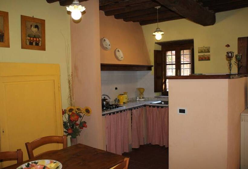 فندق Agriturismo La Torre