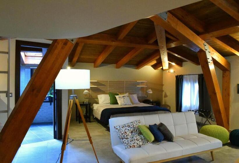 بنسيون Cento Tari' Guest House