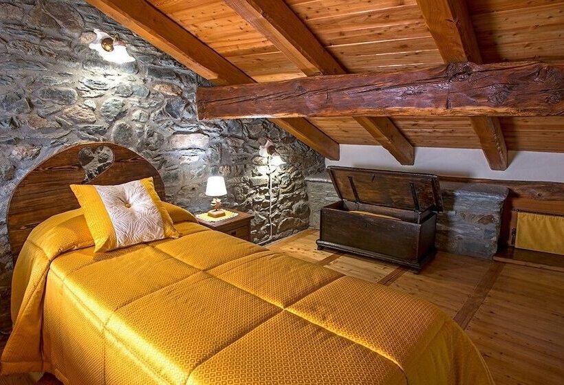 بنسيون La Cor De Jeremie