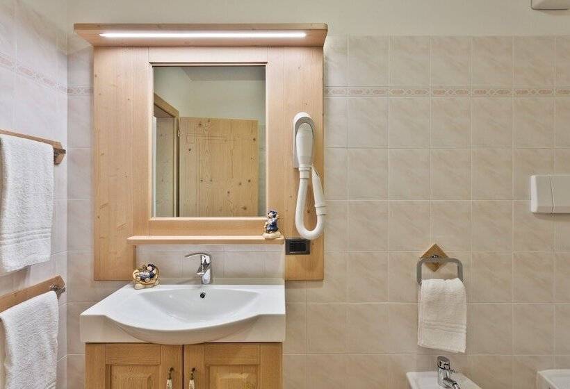 بنسيون Residence Ronchi