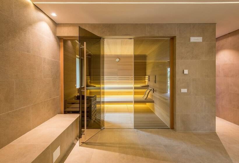 הוסטל Borgo Cadonega