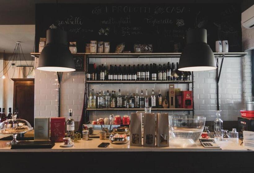 ホテル Agriturismo Statale 17