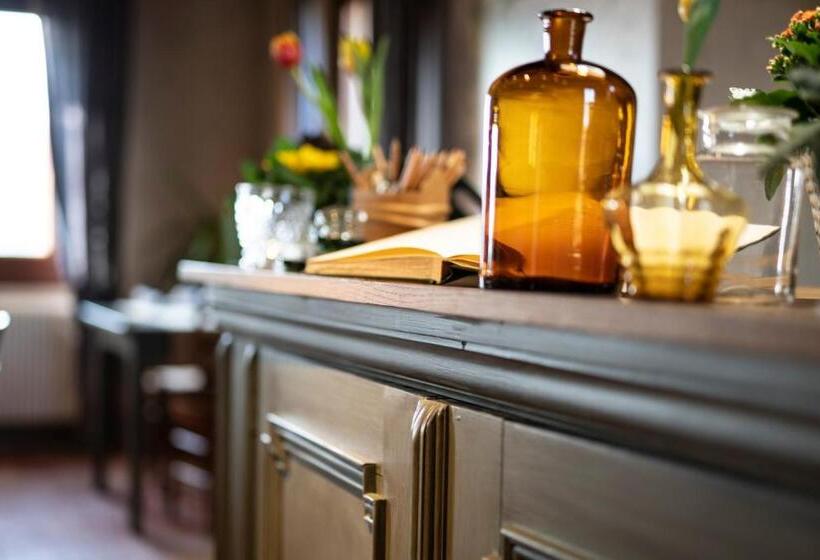 هتل Foresteria Borgoluce