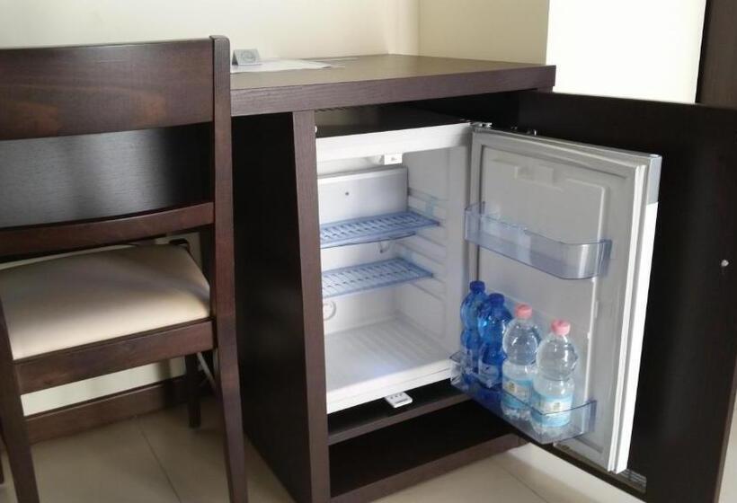 بنسيون Residenza S.event B&b