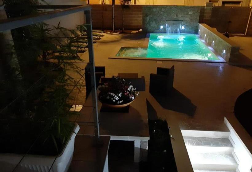 بنسيون Vianova Affittacamere
