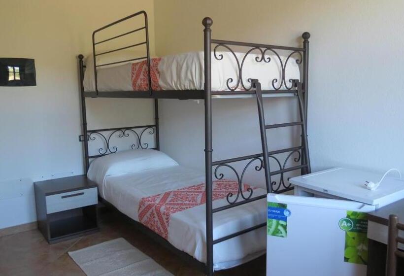 Отель Agriturismo La Fillirea