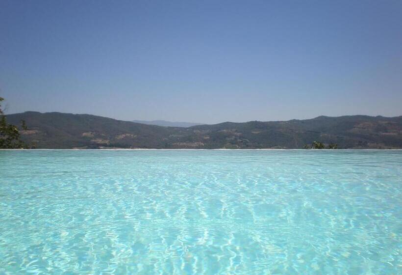 ホテル Agriturismo Podere Torre