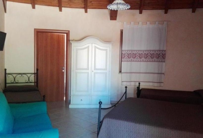 호텔 Agriturismo Su Pinnettu