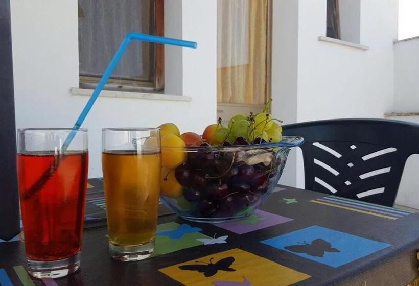 פנסיון Camere Con Terrazzino