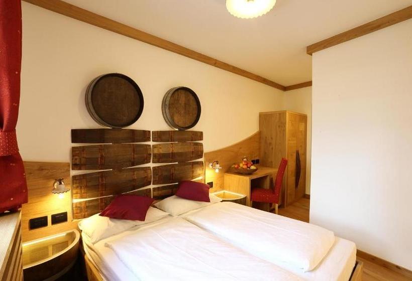 فندق Agriturismo Eredi Di Cobelli Aldo