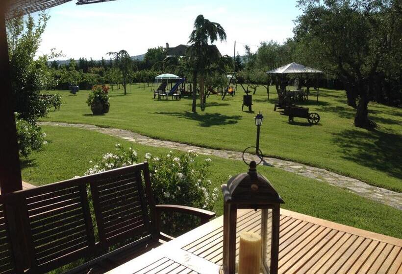 فندق Agriturismo Papaveri E Papere