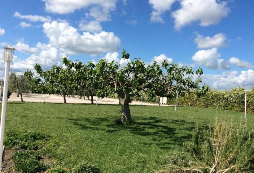 فندق La Massarìa Agriresort