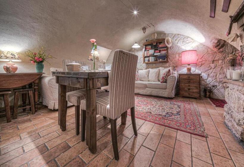 펜션 B&b Il Grottino Di Assergi