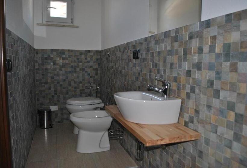 بنسيون Raxul Room