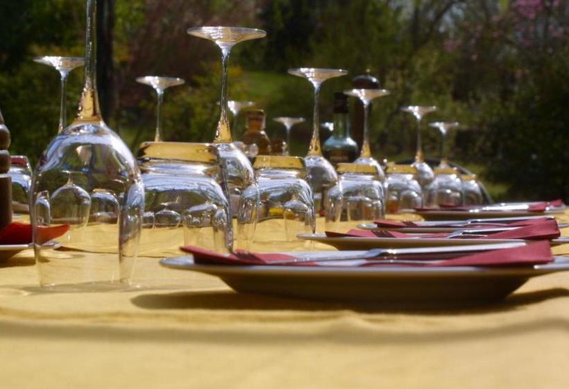 호텔 Castel Martino